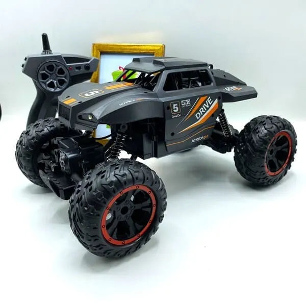 4WD RC Climbing Monster Truck front angle view showing suspension and tires